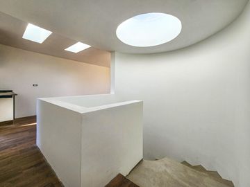 Casa de 4 dormitorios con jardín y pileta, Los Pasos 1, Barrios Del Jockey