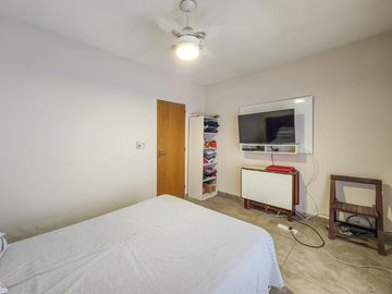 Casa con pileta, Tierra de sueños 3 Roldan