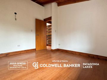 VENTA Casa 230m2 con Anexo 90M2 B° El Once, Villa La Angostura ACEPTA FINANCIACIÓN