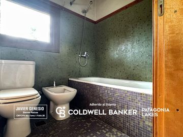 VENTA Casa 230m2 con Anexo 90M2 B° El Once, Villa La Angostura ACEPTA FINANCIACIÓN