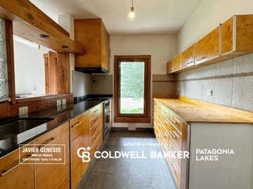 VENTA Casa 230m2 con Anexo 90M2 B° El Once, Villa La Angostura ACEPTA FINANCIACIÓN