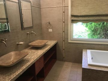 Casa - San Diego C.C