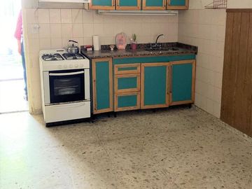 Casa en venta - 1 Dormitorio 1 Baño - 187mts2 - Quilmes