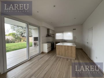 Casa en venta en San Ramon