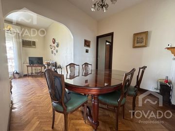 3 Ambientes en Piso Alto en Almagro!