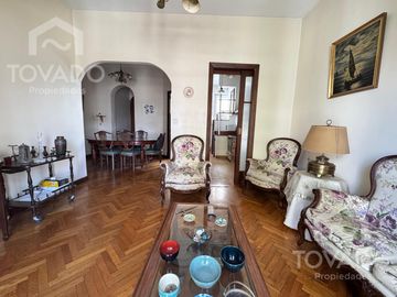 3 Ambientes en Piso Alto en Almagro!