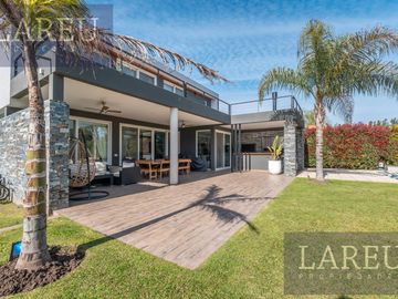 Venta Casa Estancias del Pilar