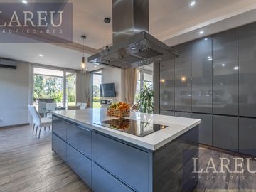 Venta Casa Estancias del Pilar