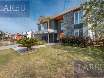 Venta Casa Estancias del Pilar