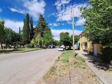 En venta, Terreno Apto Desarrollo, Zona Centro, Contralmirante Cordero.