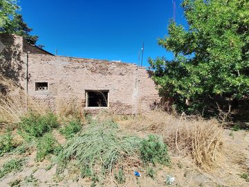 En venta, Terreno Apto Desarrollo, Zona Centro, Contralmirante Cordero.