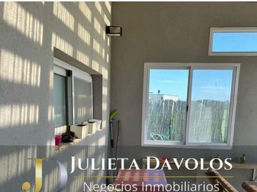 Casa en venta / alquiler en San Sebastián Área 13