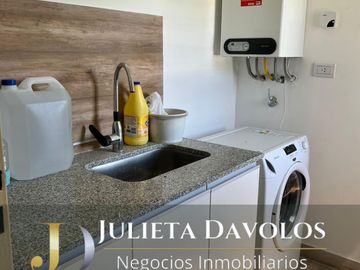 Casa en venta / alquiler en San Sebastián Área 13