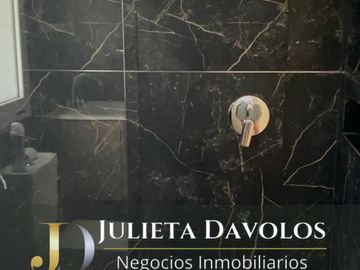 Casa en venta / alquiler en San Sebastián Área 13