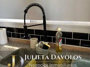 Casa en venta / alquiler en San Sebastián Área 13