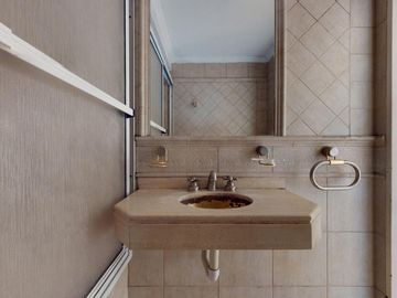 56 entre 9 y 10 La Plata- Departamento de 3 Dormitorios  con Cochera cubierta en VENTA