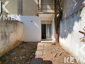 VENTA DEPARTAMENTO CON JARDIN EN LA PLATA
