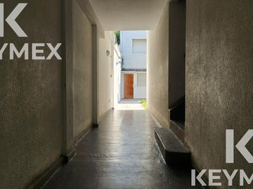 VENTA DEPARTAMENTO CON JARDIN EN LA PLATA