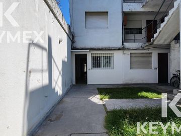 VENTA DEPARTAMENTO CON JARDIN EN LA PLATA