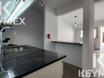 VENTA DEPARTAMENTO CON JARDIN EN LA PLATA