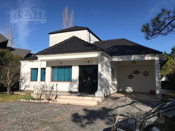 Casa en Venta o en Alquiler - St. Thomas Sur - Canning - Esteban Echeverría