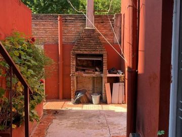 PH en venta - 2 Dormitorios 2 Baños - 111Mts2 - Monte Grande