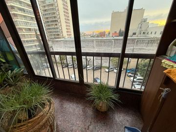 Departamento en  venta de 4 ambientes con dos baños, Torres prefectura- Wilde