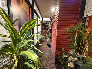 Departamento en  venta de 4 ambientes con dos baños, Torres prefectura- Wilde