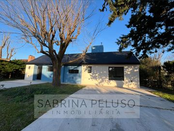 Casa en venta en Country Club  Banco Provincia