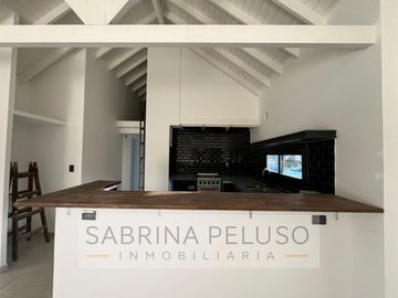 Casa en venta en Country Club  Banco Provincia