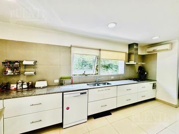 Casa en Venta en Saint Thomas Sur - Toda en Planta Baja