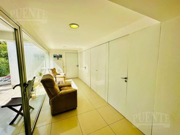 Casa en Venta en Saint Thomas Sur - Toda en Planta Baja