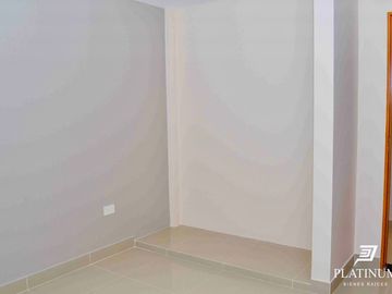 Casa en venta de 3 dormitorios c/ cochera en Vía Aurelia