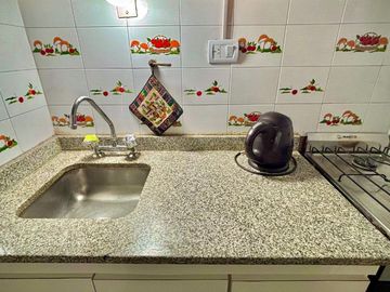 VENTA LUMINOSO DEPTO 2 AMB MONSERRAT RECICLADO