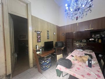 VENTA PH A RECICLAR CON LOCAL , BALVANERA