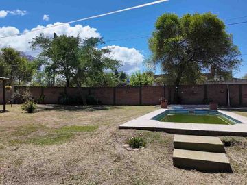 CASA EN VENTA  VILLA RIVERA INDARTE CON PILETA