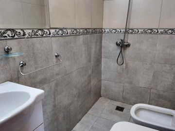 CASA EN VENTA  VILLA RIVERA INDARTE CON PILETA