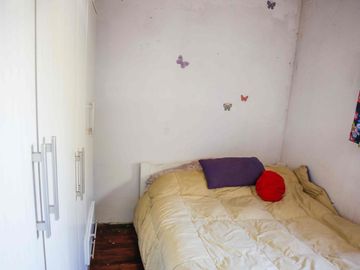 PH EN VENTA EN TOLOSA 2 DORMITORIOS A RECICLAR