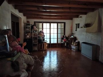 Casa en venta - 4 Dormitorios 6 Baños - San Clemente del Tuyú