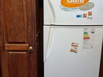 Casa en venta - 4 Dormitorios 6 Baños - San Clemente del Tuyú