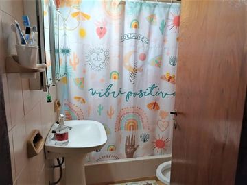 Casa en venta - 4 Dormitorios 6 Baños - San Clemente del Tuyú