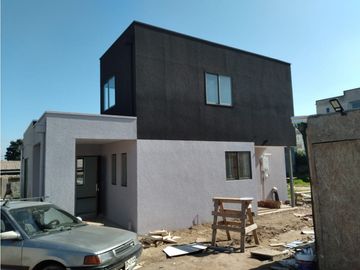 Se Vende Casa Nueva En Villa Alemana