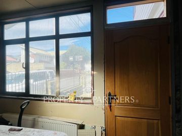 🏡 Casa en Venta – Amplia propiedad en construcción, ideal para terminar a tu gusto en Punta arenas