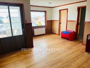 🏡 Casa en Venta – Amplia propiedad en construcción, ideal para terminar a tu gusto en Punta arenas