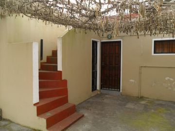 Casa en venta - 2 Dormitorios 2 Baños - 203mts2 - San Clemente Del Tuyú