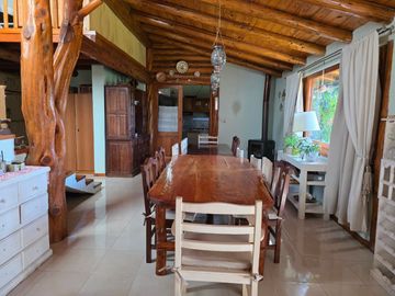 HOSTERÍA EN VENTA EN LOS CIPRESES, CHUBUT – Patagonia Argentina