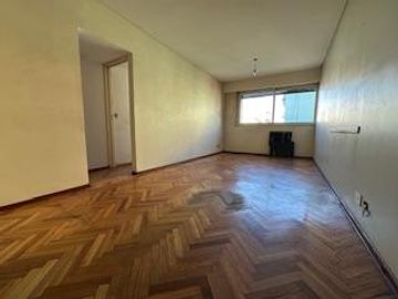 Departamento de tres ambientes en el barrio de Almagro