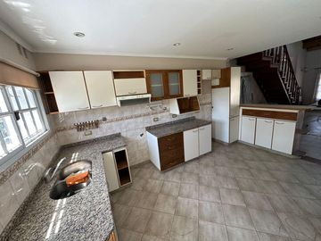 Chalet en José C. Paz