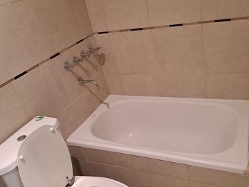 VENTA LINDO MONOAMBIENTE CON BALCON AL FRENTE