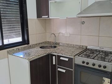 VENTA LINDO MONOAMBIENTE CON BALCON AL FRENTE